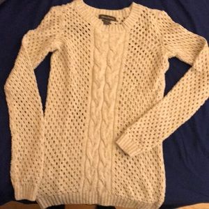 Tommy Bahama Cable-knit sweater